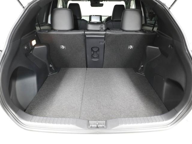 ヤリスクロス ハイブリッドＺ　ドライブレコーダ　インテリジェントキー　アルミホイル　ＬＥＤライト　１オ－ナ－　リアカメラ　クルーズコントロール　横滑り防止システム　ナビＴＶ　メモリーナビゲーション　電動シ－ト　パワステ　キーフリー（21枚目）