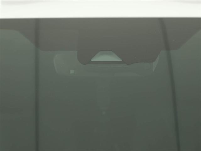 ヤリスクロス ハイブリッドＺ　ドライブレコーダ　インテリジェントキー　アルミホイル　ＬＥＤライト　１オ－ナ－　リアカメラ　クルーズコントロール　横滑り防止システム　ナビＴＶ　メモリーナビゲーション　電動シ－ト　パワステ　キーフリー（28枚目）