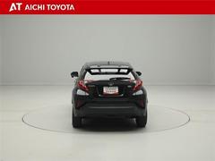 ハイブリッド車を買うならトヨタの『ＴＯＹＯＴＡ認定中古車』！保証は、初度登録年月より起算して１０年間、累計走行距離２０万キロ迄。更に、ロングラン保証が１年付で安心安全です♪ 5