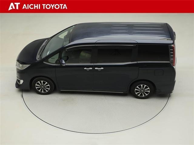 エスクァイア Ｇｉ　プレミアムパッケージ　衝突軽減　エアロ　メモリナビ　１オーナー　地デジ　クルーズコントロール　ＬＥＤライト　両側パワースライドドア　エアバッグ　ＤＶＤ再生機能　ＥＴＣ　スマートキー　ＡＢＳ　アルミ　オートエアコン　ドラレコ（11枚目）