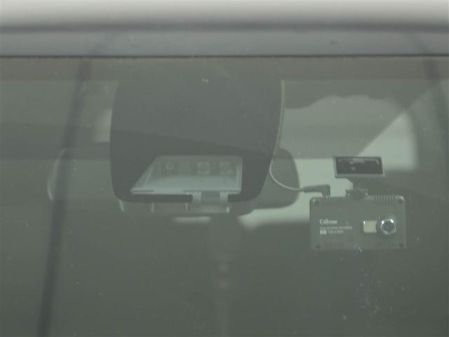 エスクァイア Ｇｉ　プレミアムパッケージ　衝突軽減　エアロ　メモリナビ　１オーナー　地デジ　クルーズコントロール　ＬＥＤライト　両側パワースライドドア　エアバッグ　ＤＶＤ再生機能　ＥＴＣ　スマートキー　ＡＢＳ　アルミ　オートエアコン　ドラレコ（29枚目）