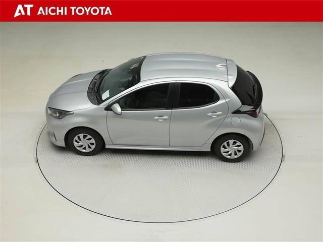 ヤリス Ｘ　ＰＣＳ　スマートキーシステム　元レンタカー　横滑り防止装置付き　ワイヤレスキー　バックガイドモニター　盗難防止　サイドエアバック　エアコン　Ｗエアバッグ　パワーウインドウ　ＥＴＣ付き　パワステ　ナビ（11枚目）