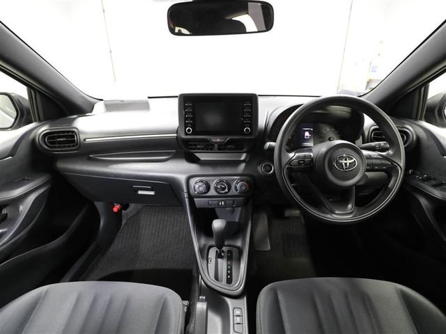 ヤリス Ｘ　ＰＣＳ　スマートキーシステム　元レンタカー　横滑り防止装置付き　ワイヤレスキー　バックガイドモニター　盗難防止　サイドエアバック　エアコン　Ｗエアバッグ　パワーウインドウ　ＥＴＣ付き　パワステ　ナビ（18枚目）