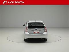 ハイブリッド車を買うならトヨタの『ＴＯＹＯＴＡ認定中古車』！保証は、初度登録年月より起算して１０年間、累計走行距離２０万キロ迄。更に、ロングラン保証が１年付で安心安全です♪ 5