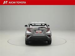 ハイブリッド車を買うならトヨタの『ＴＯＹＯＴＡ認定中古車』！保証は、初度登録年月より起算して１０年間、累計走行距離２０万キロ迄。更に、ロングラン保証が１年付で安心安全です♪ 5