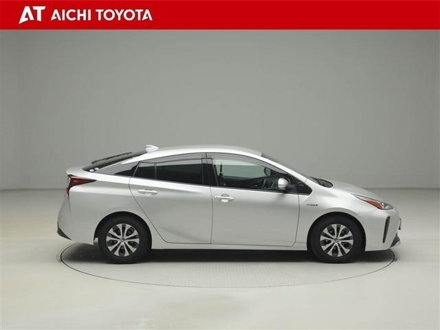 プリウス Ａ　衝突軽減ブレーキシステム　Ｂモニタ　ＬＥＤヘッド　クルーズコントロール　セキュリティー　スマートキー　パワーステアリング　Ｐシート　ドライブレコーダー　ＥＴＣ　１オーナー　アルミホイル　オートエアコン（7枚目）