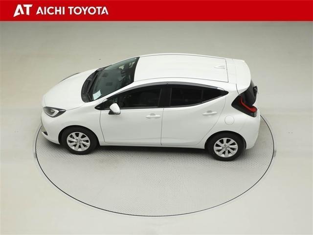 アクア Ｚ　ＬＥＤヘッドライト　スマートキー　１００Ｖ電源　イモビライザー　アルミホイール　ドライブレコーダー　オートクルーズコントロール　フルセグＴＶ　エアコン　ＥＳＣ　ナビ＆ＴＶ　カーテンエアバッグ　ＥＴＣ（11枚目）