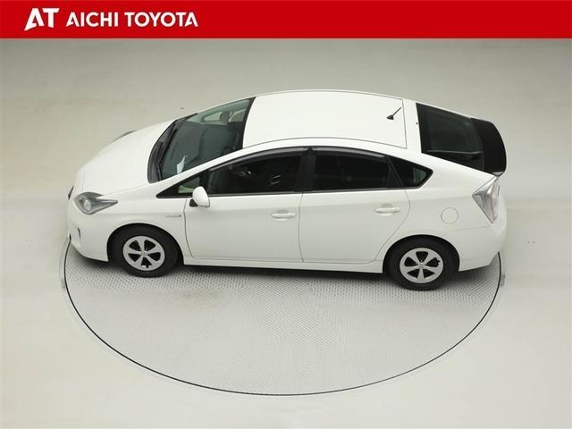 プリウス Ｓ　Ｂモニタ－　ＡＵＸ接続可　インテリキー　デュアルエアバック　エアＢ　イモビライザー　ワンオーナー車　ナビＴＶ　ＡＵＴＯエアコン　横スベリ防止　アルミホイール　ＥＴＣ装備　ＡＢＳ　サイドエアバッグ（11枚目）