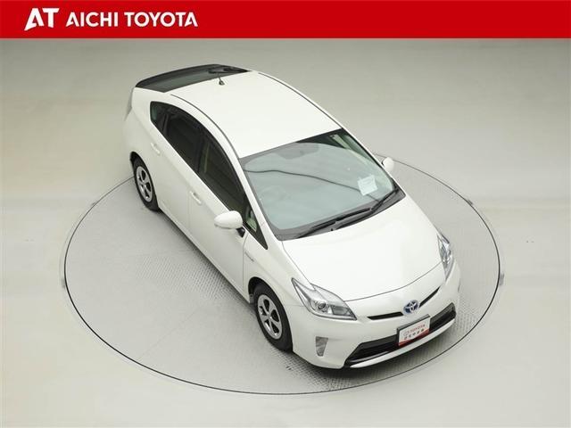 プリウス Ｓ　Ｂモニタ－　ＡＵＸ接続可　インテリキー　デュアルエアバック　エアＢ　イモビライザー　ワンオーナー車　ナビＴＶ　ＡＵＴＯエアコン　横スベリ防止　アルミホイール　ＥＴＣ装備　ＡＢＳ　サイドエアバッグ（16枚目）