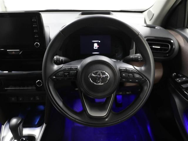 ヤリスクロス ハイブリッドＺ　ドライブレコーダ　インテリジェントキー　アルミホイル　ＬＥＤライト　１オ－ナ－　リアカメラ　クルーズコントロール　横滑り防止システム　ナビＴＶ　メモリーナビゲーション　電動シ－ト　パワステ　キーフリー（24枚目）