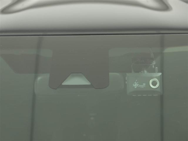 ヤリスクロス ハイブリッドＺ　ドライブレコーダ　インテリジェントキー　アルミホイル　ＬＥＤライト　１オ－ナ－　リアカメラ　クルーズコントロール　横滑り防止システム　ナビＴＶ　メモリーナビゲーション　電動シ－ト　パワステ　キーフリー（28枚目）