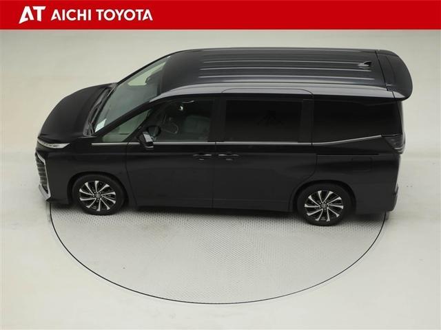 ヴォクシー Ｓ－Ｚ　ＤＶＤ再生機能　スマートキープッシュスタート　両側電動パワースライドドア　パワーウインドウ　１オナ　ＴＶ　ＥＴＣ車載器　ＬＥＤライト　デュアルエアコン　アルミホイール　盗難防止装置　横滑り防止機能（11枚目）