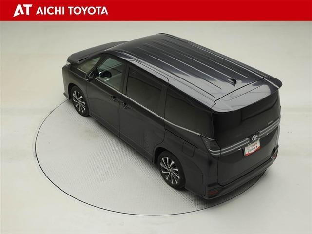 ヴォクシー Ｓ－Ｚ　ＤＶＤ再生機能　スマートキープッシュスタート　両側電動パワースライドドア　パワーウインドウ　１オナ　ＴＶ　ＥＴＣ車載器　ＬＥＤライト　デュアルエアコン　アルミホイール　盗難防止装置　横滑り防止機能（12枚目）