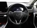 各操作スイッチなどもハンドルから手を放すことなく操作可能で安全運転に支援いたします!