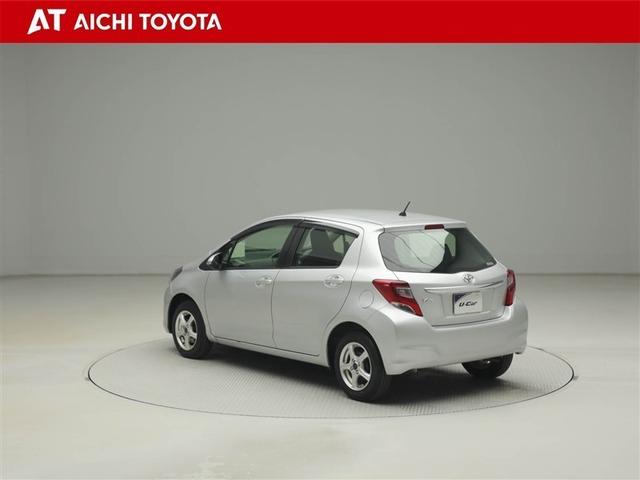 ヴィッツ Ｆ　Ｍパッケージ　ワイヤレスキー　助手席エアバッグ　エアバック付き　アルミホイール　パワーウィンドウ　ＡＢＳ付き　パワーステアリング　エアコン　横滑り防止機能　ＥＴＣ　ＡＵＸ　１オーナ（4枚目）