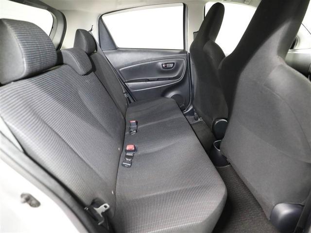 ヴィッツ Ｆ　キーレスリモコン　バックガイドモニター　デュアルエアバック　衝突軽減装置　運転席エアバッグ　ドラレコ付　１オーナー　ワンセグテレビ　パワーウインドウ　ＥＳＣ　パワステ　エアコン　メモリナビ　ＡＢＳ（20枚目）