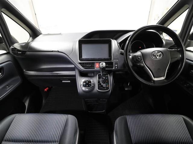 ノア Ｓｉ　１オーナー　地デジ　ＤＶＤ視聴可　ダブルエアコン　ＬＥＤヘットライト　ＥＴＣ付き　横滑り防止機能　ナビＴＶ　三列シート　ＡＷ　ＡＡＣ　パワーウインドウ　メモリーナビ　ＡＢＳ　ウォークスルー　キーフリー（18枚目）