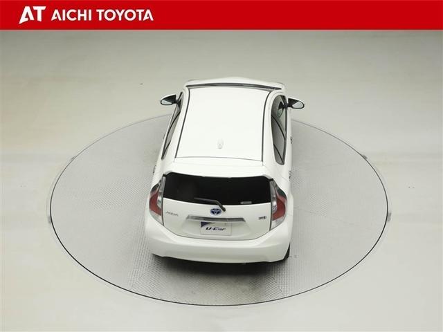 アクア Ｓスタイルブラック　ＡＵＸ端子　バックモニタ－　地デジフルセグ　ナビＴＶ　イモビライザー　ＬＥＤライト　スマートキープッシュスタート　１オーナー　ＥＴＣ付き　Ｗエアバッグ　キーフリ　メモリーナビゲーション　ドラレコ付き（13枚目）