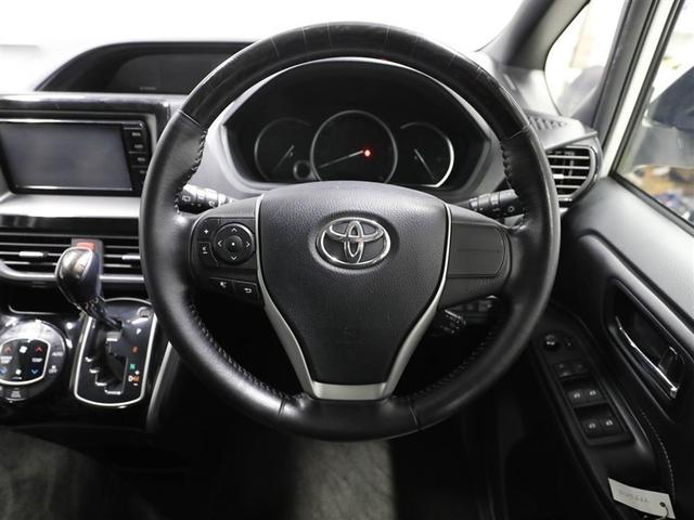 エスクァイア Gi 両側Pドア ウォークスルー 1オナ スマートキーPスタート リアカメラ AUX アイドリングSTOP ETC車載器 オートエアコン イモビライザー オートクルーズコントロール キーレス ナビTV 3列(25枚目)