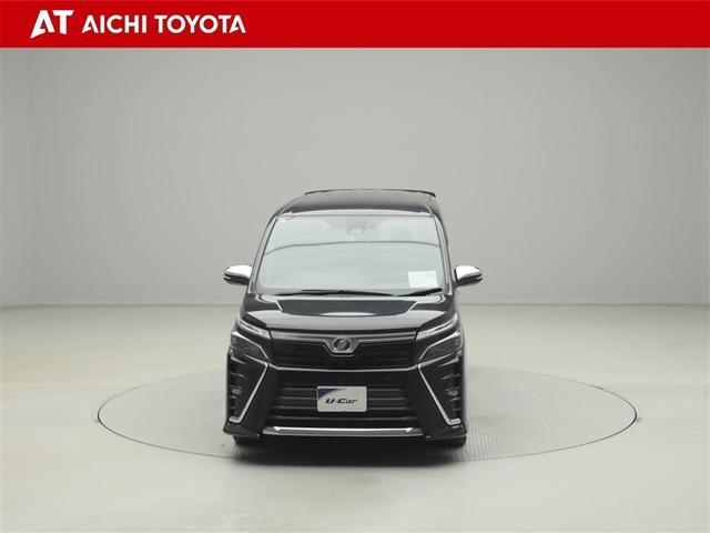 ヴォクシー ＺＳ　煌　地上デジタル　ＴＳＳ　両側パワードア　アイドリングストップ車　パワーウィンド　横滑防止　１オーナ　ＤＶＤ可　盗難防止装置　スマートエントリー　Ｂカメラ　ＡＵＸ　ＬＥＤヘッドライト　メモリーナビ　ＥＴＣ（9枚目）