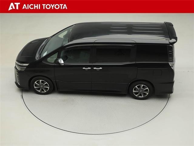 ヴォクシー ＺＳ　煌　地上デジタル　ＴＳＳ　両側パワードア　アイドリングストップ車　パワーウィンド　横滑防止　１オーナ　ＤＶＤ可　盗難防止装置　スマートエントリー　Ｂカメラ　ＡＵＸ　ＬＥＤヘッドライト　メモリーナビ　ＥＴＣ（11枚目）