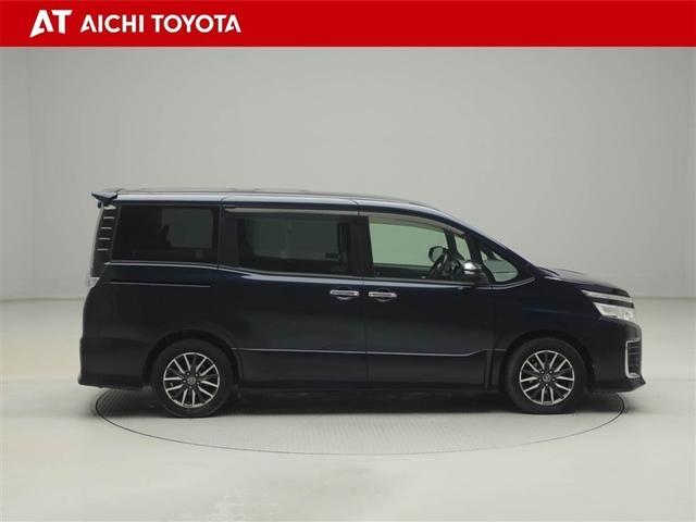 ヴォクシー ＺＳ　煌　地上デジタル　両側パワードア　アイドリングストップ車　パワーウィンド　横滑防止　１オーナ　ＤＶＤ可　盗難防止装置　スマートエントリー　Ｂカメラ　ＡＵＸ　ＬＥＤヘッドライト　メモリーナビ　３列シート（7枚目）