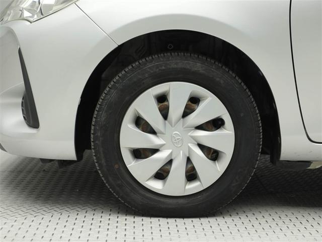 ヴィッツ Ｆ　キーレスリモコン　デュアルエアバック　運転席エアバッグ　１オーナー　イモビライザー　パワーウインドウ　ＥＳＣ　パワステ　エアコン　ＡＢＳ　スマ－トキ－（25枚目）