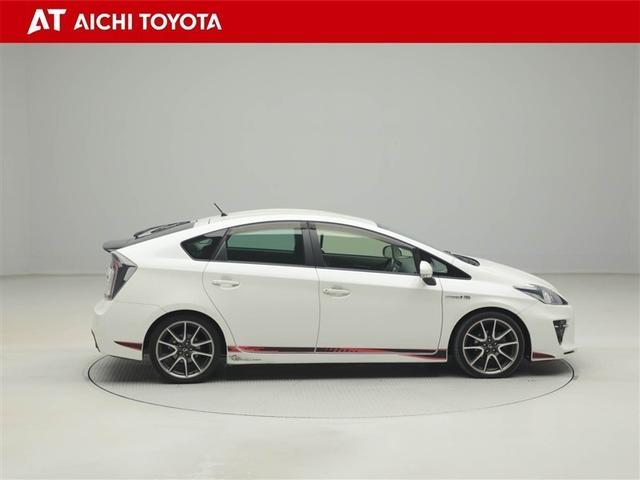 プリウス Ｓツーリングセレクション・Ｇ’ｓ　ＷＳＲＳ　地デジフルセグ　ＡＣ　ＰＷ　盗難防止　横滑り防止機能　キーレスキー　ワンオーナー車　メモリナビ　カーテンエアバック　ＡＢＳ　運転席エアバック　ナビＴＶ　スマートキー＆プッシュスタート（7枚目）