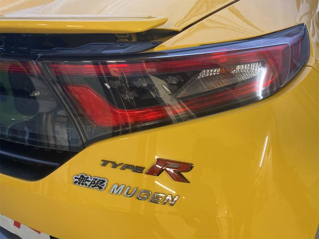 Ｓ６６０ α　オープンカー　ＥＴＣ　オートクルーズコントロール　ＬＥＤヘッドランプ　ターボ　ＭＴ　スマートキー　アイドリングストップ　アルミホイール　盗難防止システム　ＡＢＳ　ＥＳＣ　エアコン　パワーステアリング（15枚目）