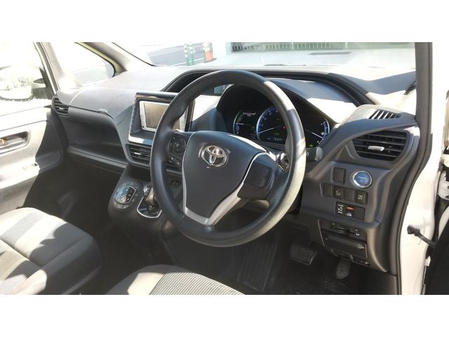 ノア ハイブリッドX(9枚目)