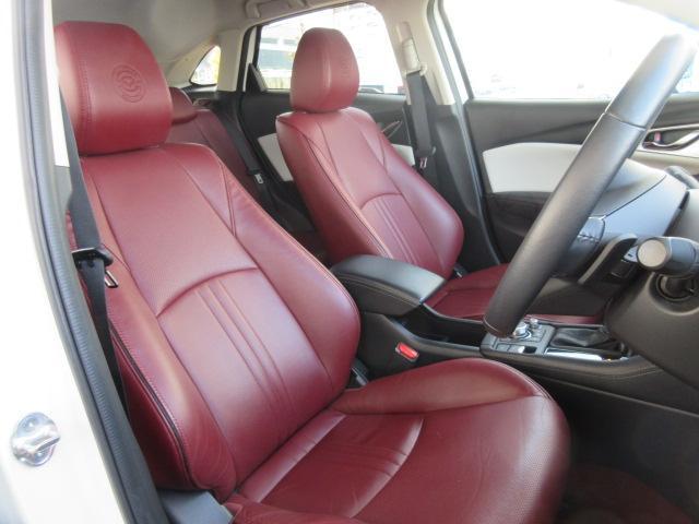 CX-3 XD 100周年特別記念車 衝突被害軽減システム アダプティブクルーズコントロール 全周囲カメラ オートマチックハイビーム 革シート シートヒーター バックカメラ オートライト LEDヘッドランプ Bluetooth ディーゼル(13枚目)