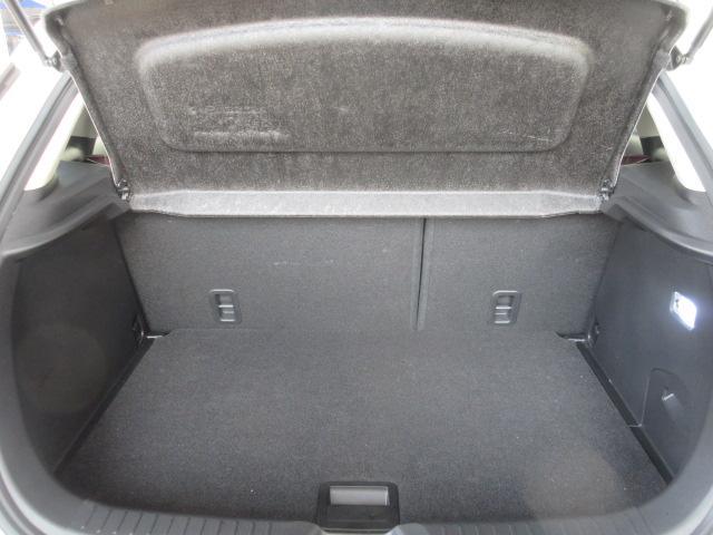 CX-3 XD 100周年特別記念車 衝突被害軽減システム アダプティブクルーズコントロール 全周囲カメラ オートマチックハイビーム 革シート シートヒーター バックカメラ オートライト LEDヘッドランプ Bluetooth ディーゼル(15枚目)