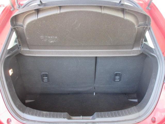 デミオ １３Ｓツーリング　衝突被害軽減システム　シートヒーター　バックカメラ　オートクルーズコントロール　オートライト　Ｂｌｕｅｔｏｏｔｈ（15枚目）