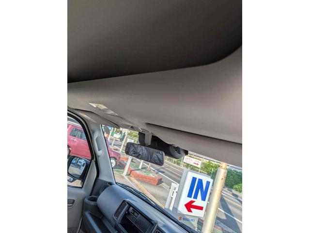 エブリイ ＰＡリミテッド　ＣＶＴ　衝突被害軽減システム　クリアランスソナー　レーンアシスト　両側スライドドア　アイドリングストップ　盗難防止システム　ＡＢＳ　ＥＳＣ　エアコン　パワーステアリング　パワーウィンドウ（10枚目）