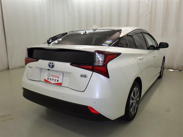 プリウス A 衝突被害軽減システム メモリーナビ フルセグ バックカメラ ETC ドラレコ CD DVD再生 電動シート オートクルーズコントロール LEDヘッドランプ スマートキー キーレス ハイブリッド(6枚目)