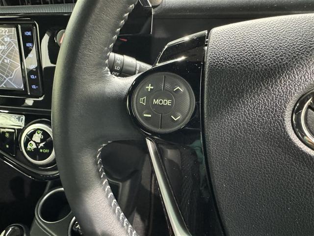 アクア クロスオーバー グラム 衝突被害軽減システム メモリーナビ フルセグ バックカメラ ETC ドラレコ CD DVD再生 LEDヘッドランプ スマートキー キーレス ハイブリッド(20枚目)