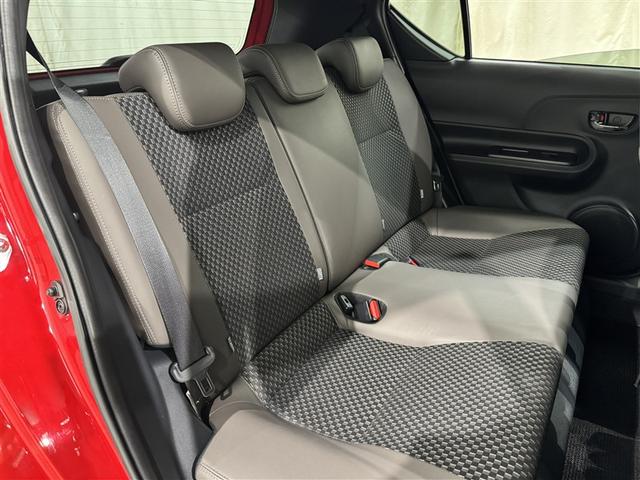 アクア クロスオーバー グラム 衝突被害軽減システム メモリーナビ フルセグ バックカメラ ETC ドラレコ CD DVD再生 LEDヘッドランプ スマートキー キーレス ハイブリッド(28枚目)