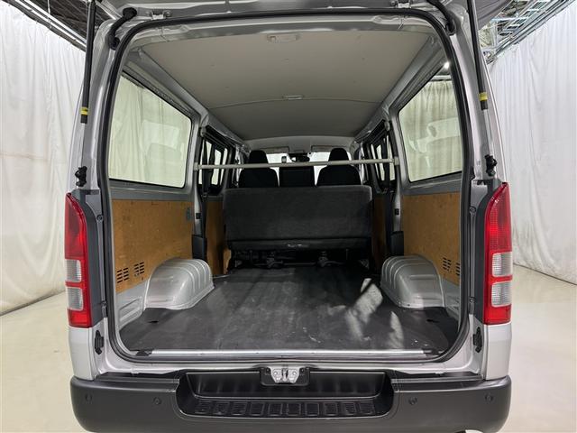 ハイエースバン ロングDX 衝突被害軽減システム メモリーナビ フルセグ バックカメラ ETC ドラレコ CD ミュージックプレイヤー接続可 DVD再生 LEDヘッドランプ 乗車定員6人 キーレス(28枚目)