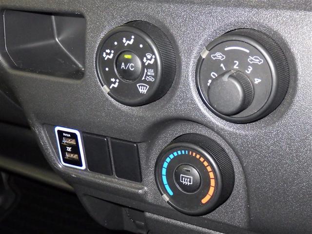 ハイエースバン ＤＸ　衝突被害軽減システム　メモリーナビ　フルセグ　バックカメラ　ＥＴＣ　ドラレコ　ＣＤ　ミュージックプレイヤー接続可　ＤＶＤ再生　ＬＥＤヘッドランプ　乗車定員６人　キーレス　ディーゼル（12枚目）