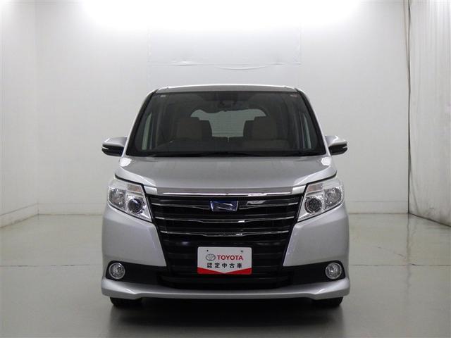 ノア ハイブリッドＧ　衝突被害軽減システム　メモリーナビ　フルセグ　バックカメラ　ＥＴＣ　ドラレコ　ＣＤ　ミュージックプレイヤー接続可　ＤＶＤ再生　オートクルーズコントロール　ＬＥＤヘッドランプ　電動スライドドア　キーレス（3枚目）