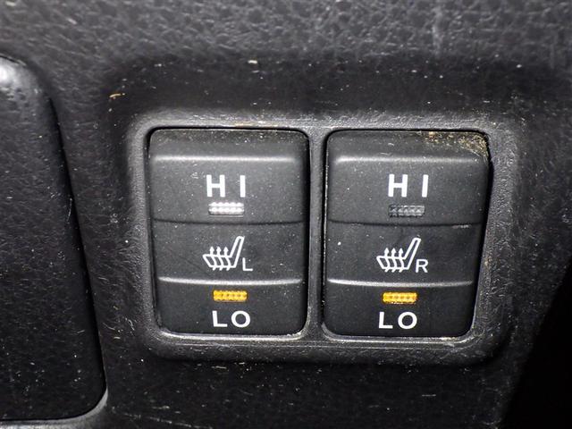 ノア ハイブリッドＧ　衝突被害軽減システム　メモリーナビ　フルセグ　バックカメラ　ＥＴＣ　ドラレコ　ＣＤ　ミュージックプレイヤー接続可　ＤＶＤ再生　オートクルーズコントロール　ＬＥＤヘッドランプ　電動スライドドア　キーレス（16枚目）