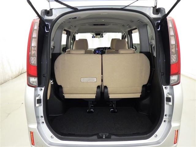 ノア ハイブリッドＧ　衝突被害軽減システム　メモリーナビ　フルセグ　バックカメラ　ＥＴＣ　ドラレコ　ＣＤ　ミュージックプレイヤー接続可　ＤＶＤ再生　オートクルーズコントロール　ＬＥＤヘッドランプ　電動スライドドア　キーレス（30枚目）