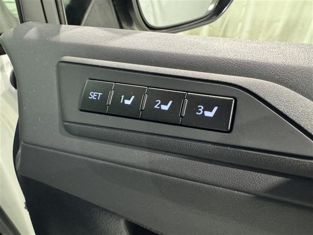 アルファード ２．５Ｓ　Ｃパッケージ　衝突被害軽減システム　メモリーナビ　フルセグ　バックカメラ　ＥＴＣ　ドラレコ　ＣＤ　ミュージックプレイヤー接続可　ＤＶＤ再生　後席モニター　サンルーフ　電動シート　オートクルーズコントロール　キーレス（30枚目）