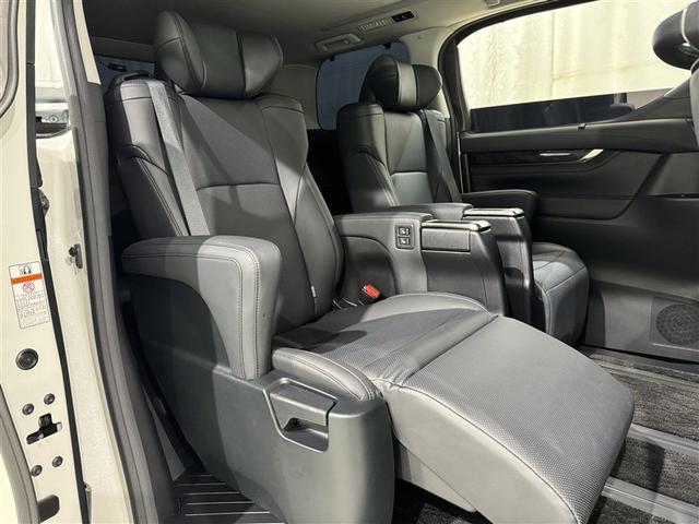 アルファード ２．５Ｓ　Ｃパッケージ　衝突被害軽減システム　メモリーナビ　フルセグ　バックカメラ　ＥＴＣ　ドラレコ　ＣＤ　ミュージックプレイヤー接続可　ＤＶＤ再生　後席モニター　サンルーフ　電動シート　オートクルーズコントロール　キーレス（32枚目）