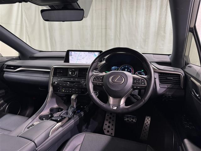 ＲＸ ＲＸ２００ｔ　Ｆスポーツ　衝突被害軽減システム　メモリーナビ　フルセグ　バックカメラ　ＥＴＣ　ＣＤ　ミュージックプレイヤー接続可　革シート　電動シート　オートクルーズコントロール　ＬＥＤヘッドランプ　スマートキー　キーレス（8枚目）