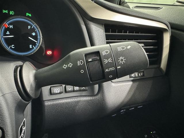 ＲＸ ＲＸ２００ｔ　Ｆスポーツ　衝突被害軽減システム　メモリーナビ　フルセグ　バックカメラ　ＥＴＣ　ＣＤ　ミュージックプレイヤー接続可　革シート　電動シート　オートクルーズコントロール　ＬＥＤヘッドランプ　スマートキー　キーレス（25枚目）