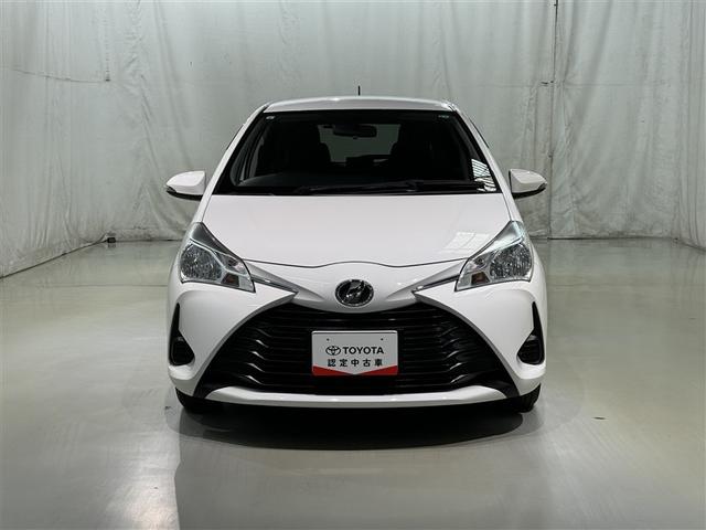 ヴィッツ Ｆ　ＣＤ　キーレス（3枚目）