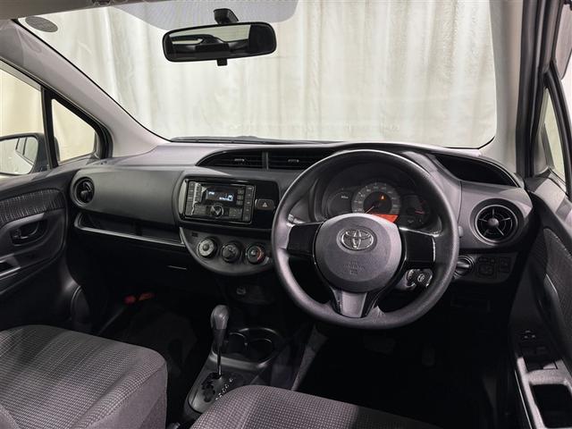 ヴィッツ Ｆ　ＣＤ　キーレス（8枚目）