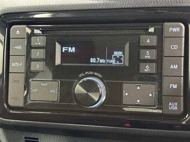 ヴィッツ Ｆ　ＣＤ　キーレス（10枚目）