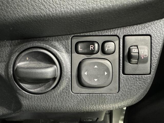 ヴィッツ Ｆ　ＣＤ　キーレス（13枚目）